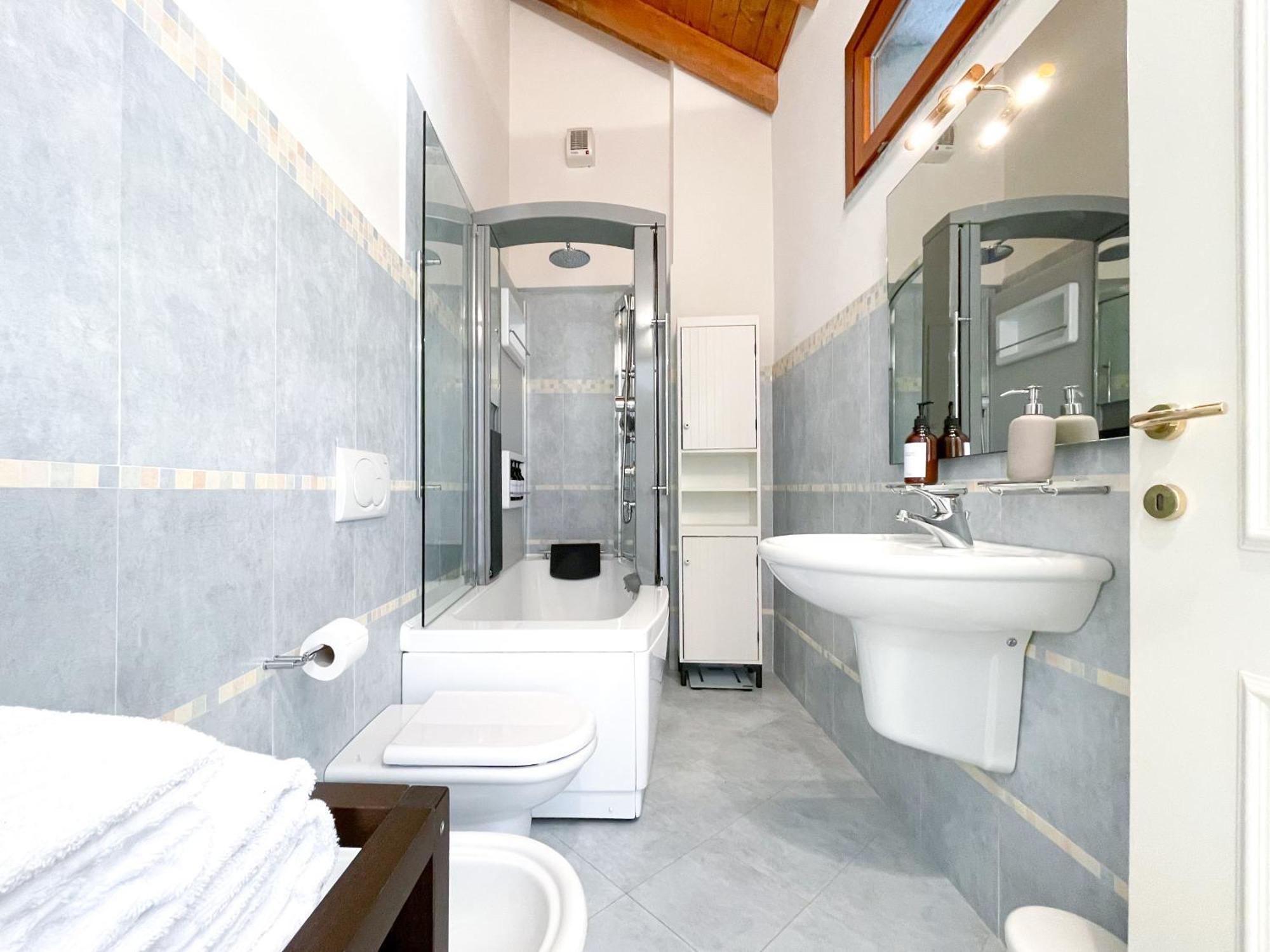 Villa Luminosa Laglio - Private Parking, Garden Dış mekan fotoğraf